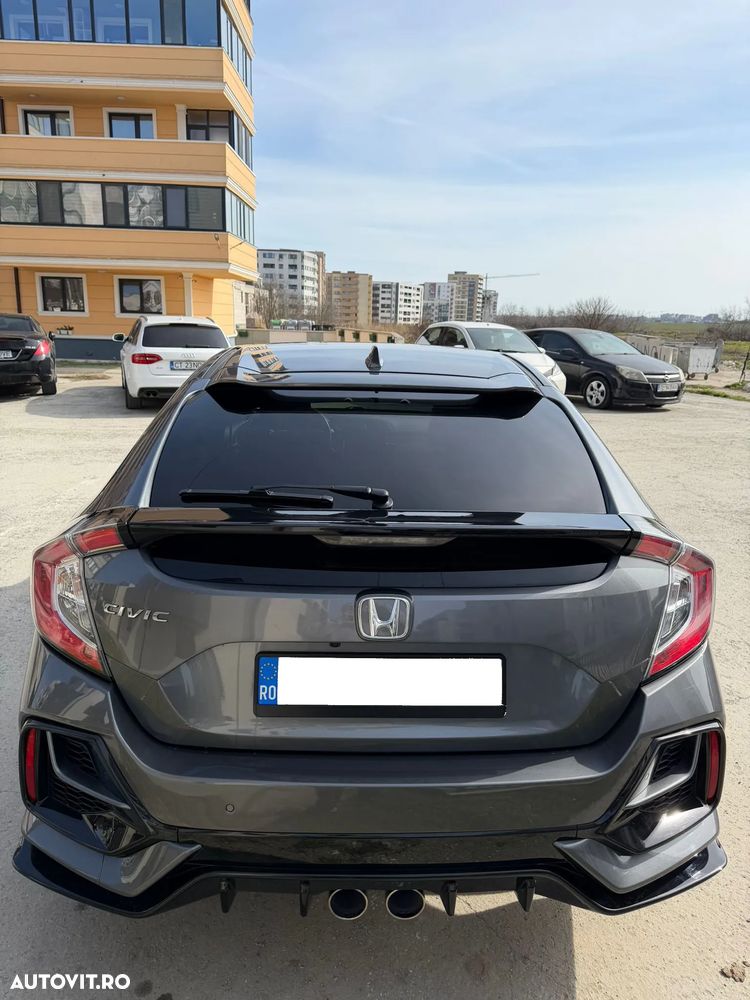 Honda Civic 1.5 i-VTEC Turbo CVT Sport Plus - 5