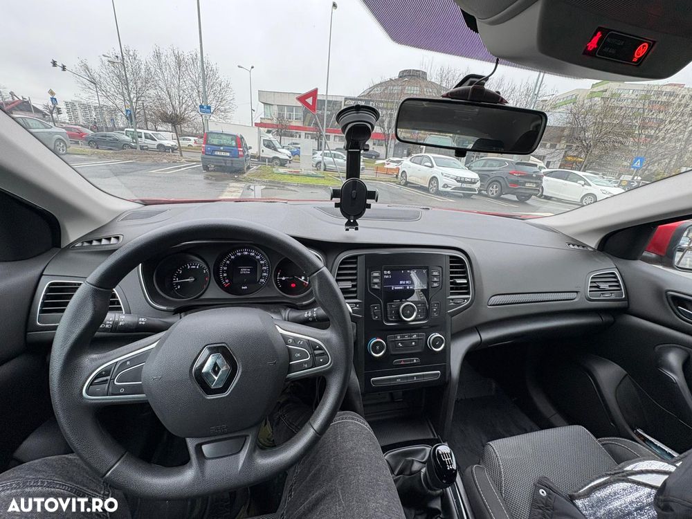Renault Megane - 7