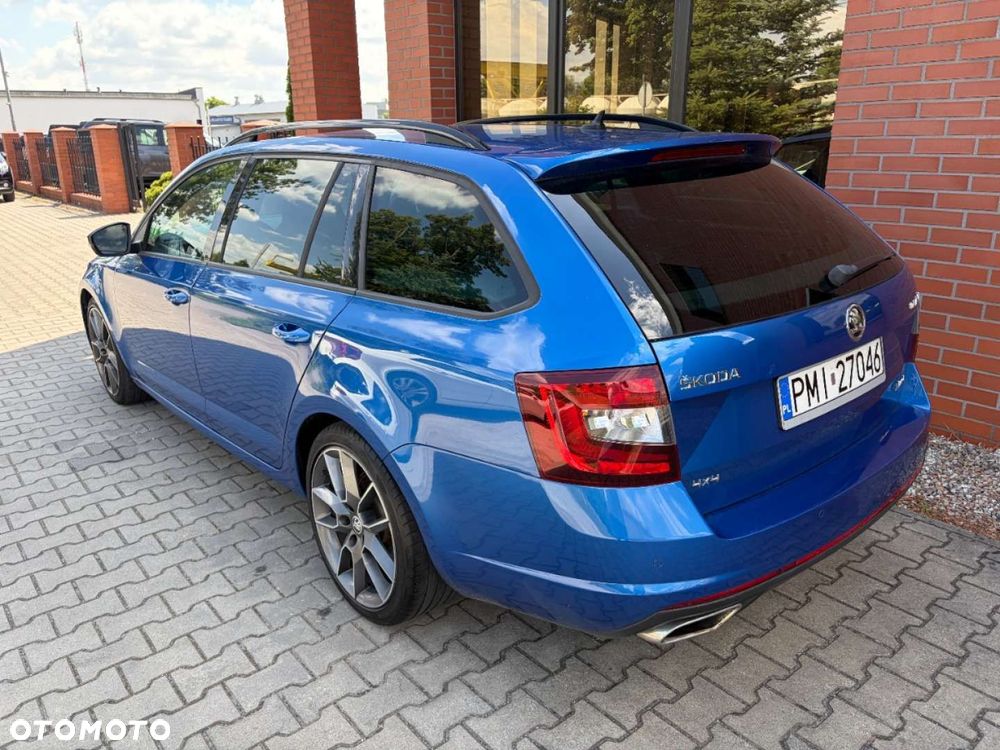 Skoda Octavia 2.0 TDI SCR 4x4 RS DSG - 4