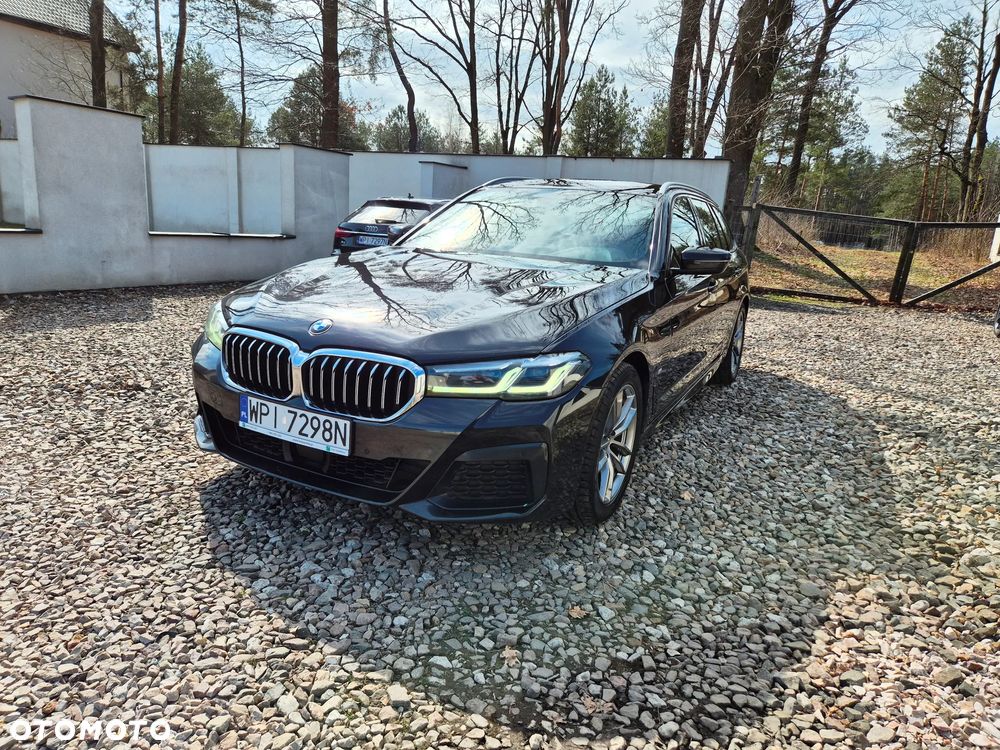 BMW Seria 5 520d M Sport - 2