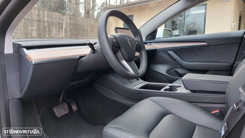 Tesla Model 3 Standard RWD - 5