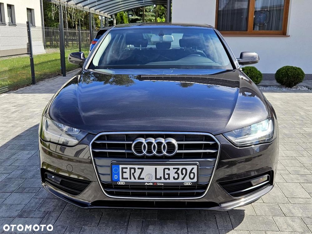 Audi A4 Limousine 1.8 TFSI Ambiente - 18