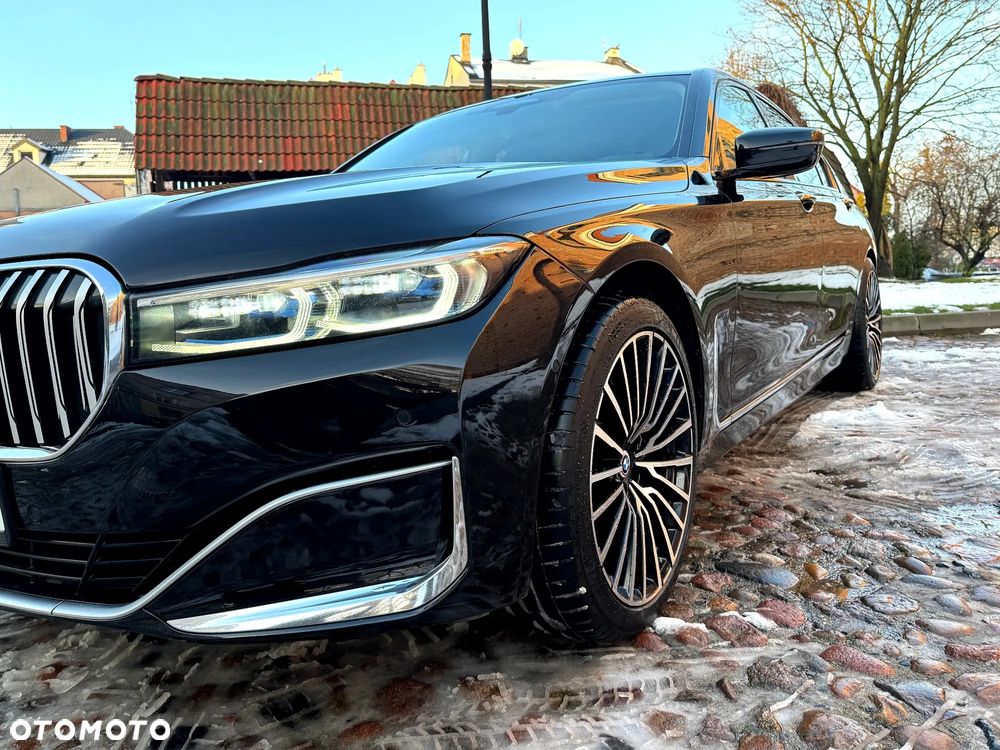 BMW Seria 7 740d xDrive - 13