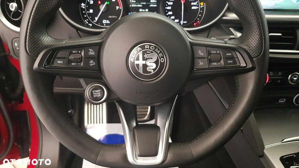 Alfa Romeo Stelvio - 28