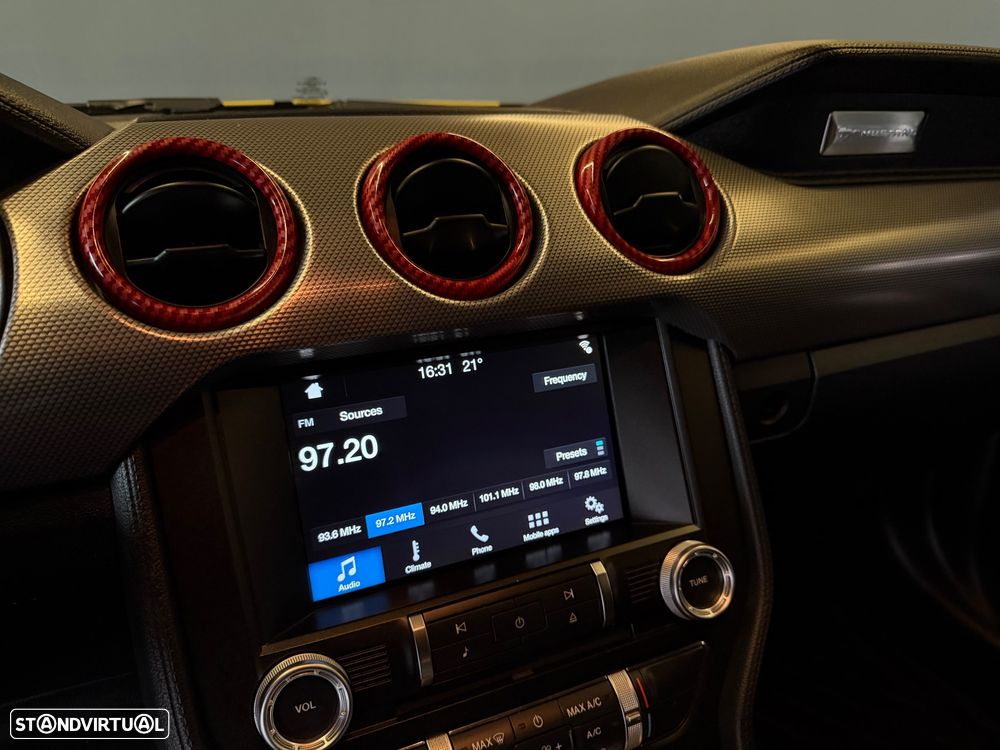 Ford Mustang 2.3i EcoBoost - 13