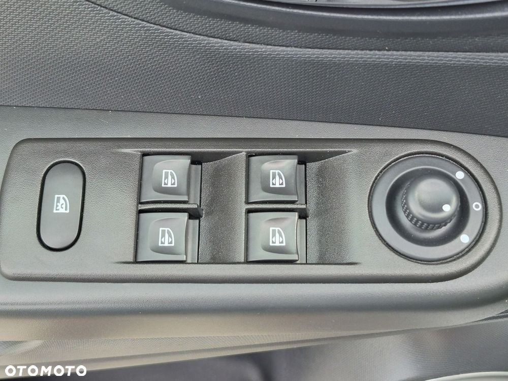 Renault Captur - 38