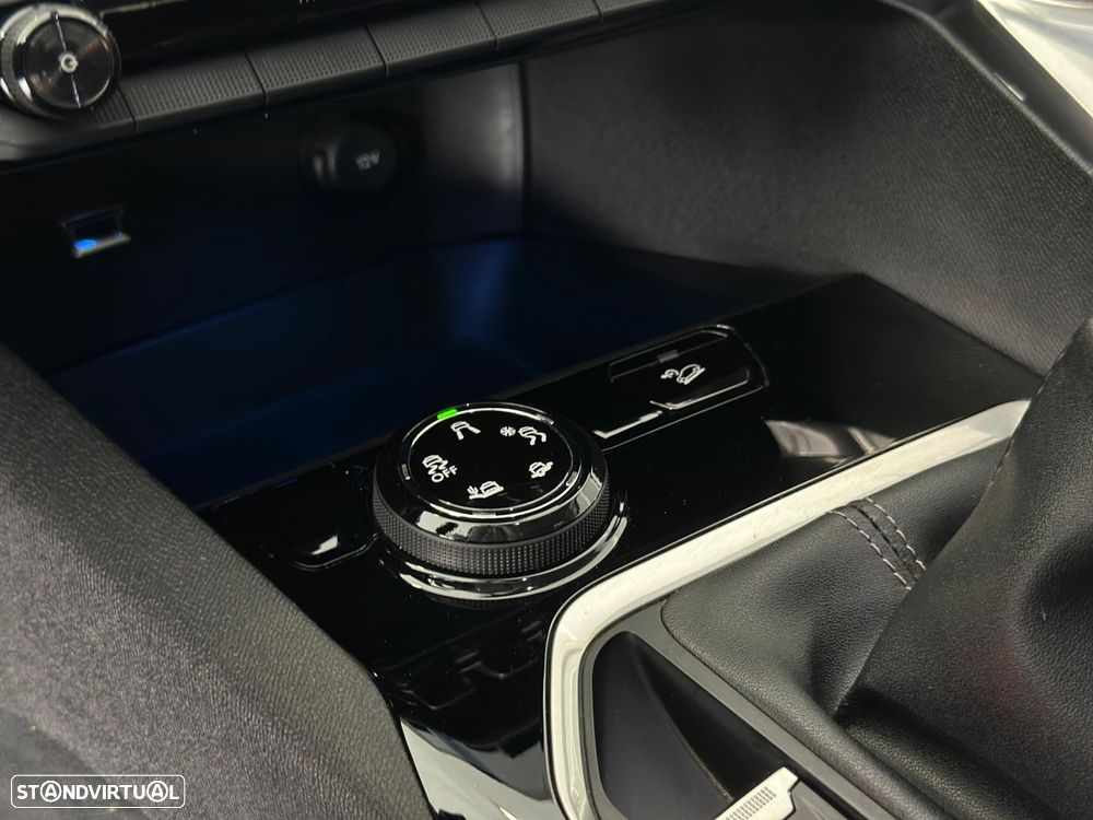 Peugeot 3008 1.2 PureTech Allure - 17