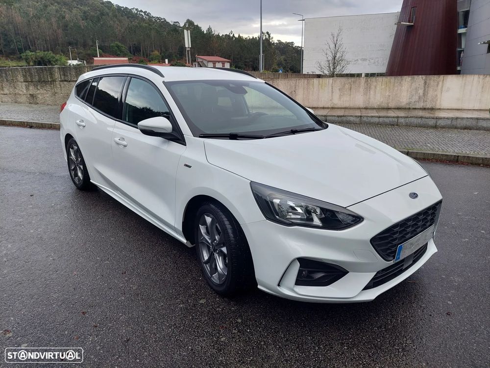 Ford Focus SW 1.0 EcoBoost MHEV ST-Line - 3