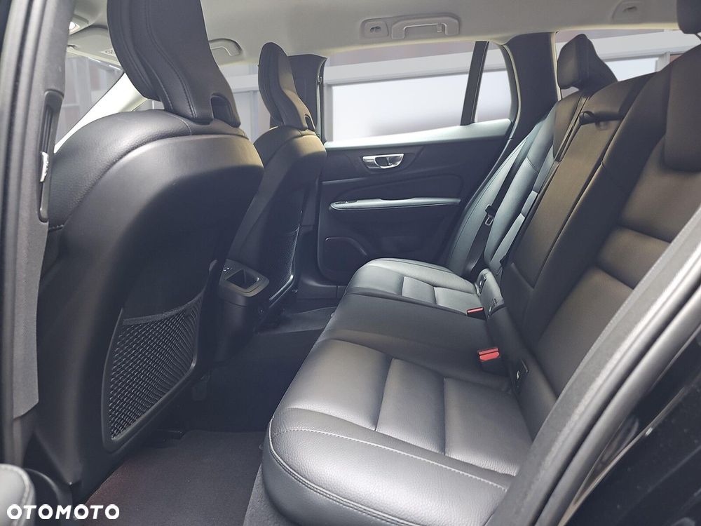 Volvo V60 - 10