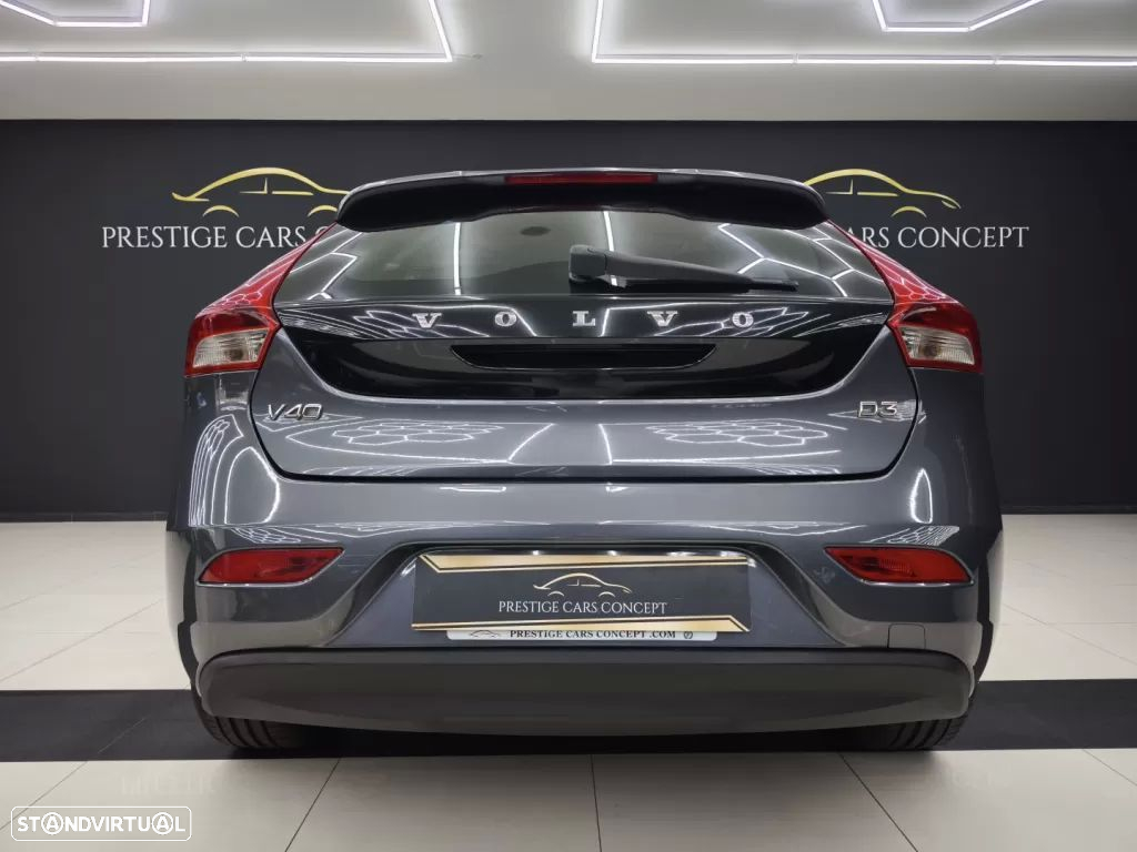 Volvo V40 1.6 D2 Momentum Eco - 15