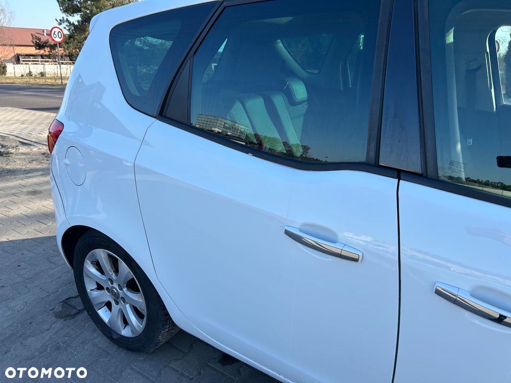 Opel Meriva - 22