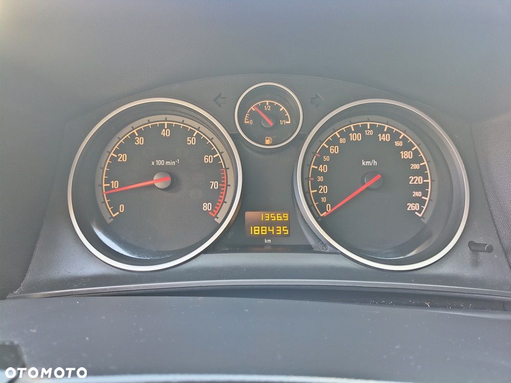 Opel Astra 1.6 Style - 36