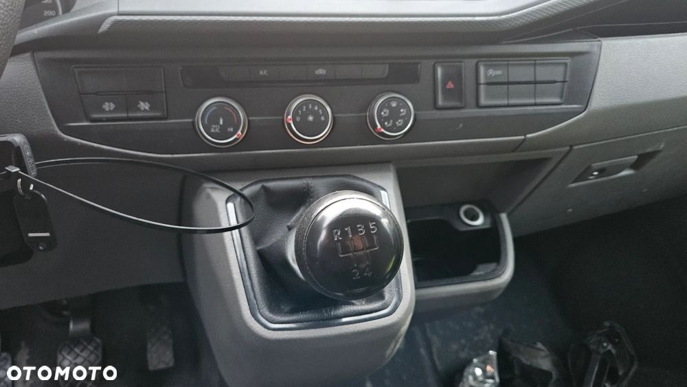 Volkswagen T6.1 Transporter - 4