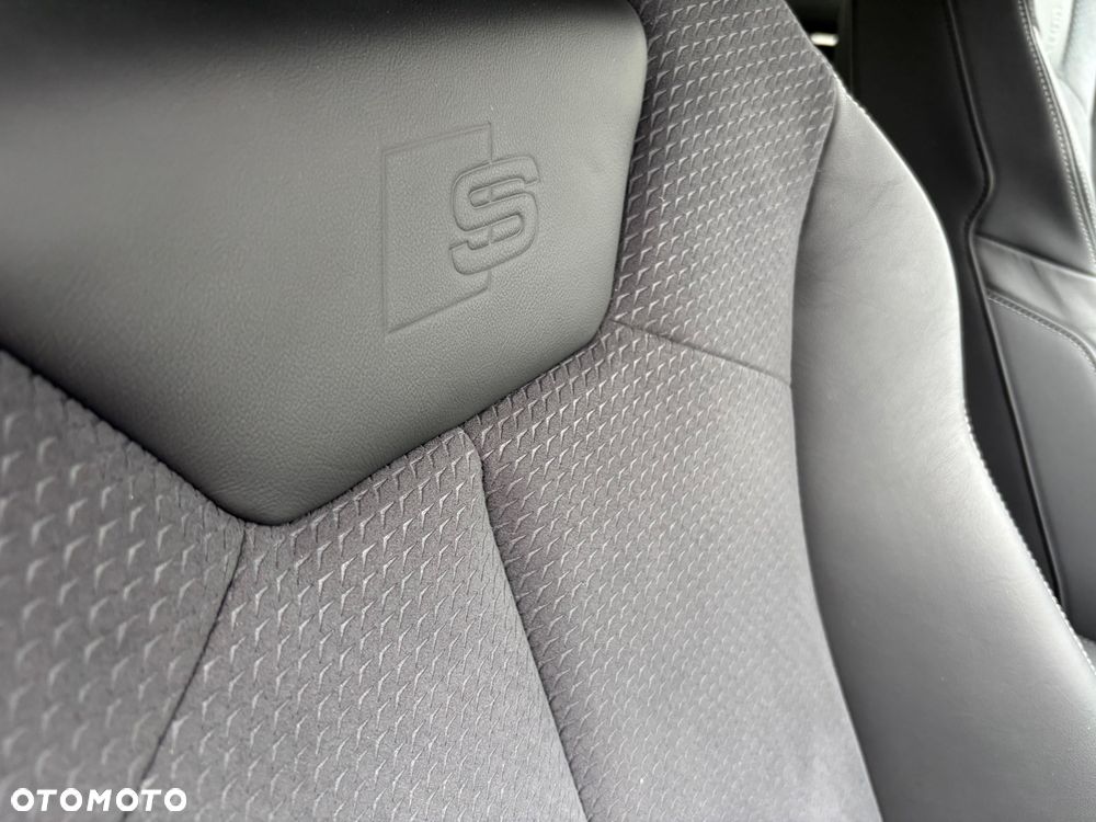 Audi Q3 35 TFSI mHEV S-Line S tronic - 9