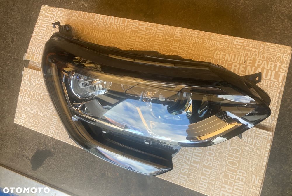RENAULT MEGANE 4 IV LAMPA PRZEDNIA PRAWA REFLEKTOR PRAWY PRZÓD LED  LEDOWY SOCZEWKA EUROPA 260100767R Wwa - 2