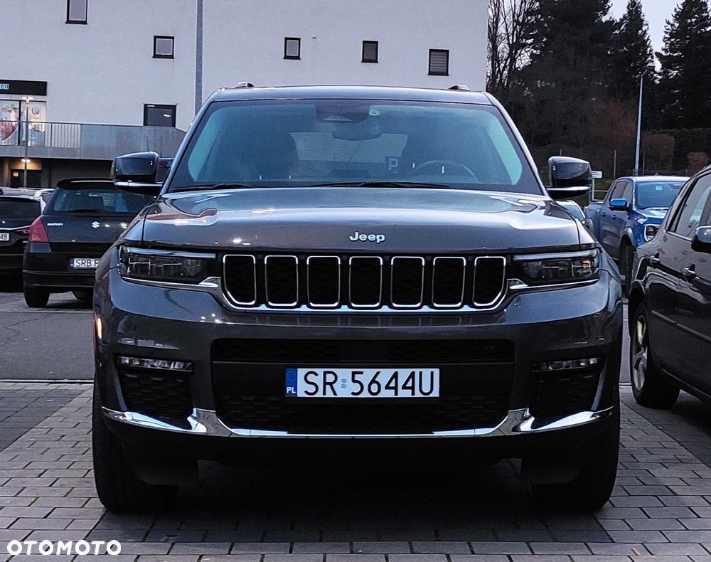 Jeep Grand Cherokee - 3