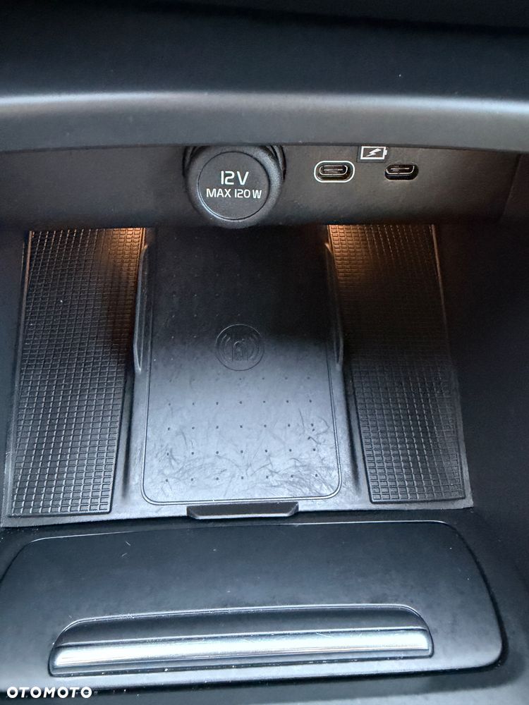 Volvo XC 40 B3 Plus Bright - 14