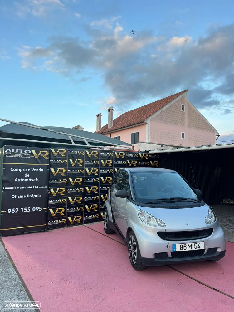 Smart ForTwo Coupé 1.0 mhd Pure 61 Softouch - 1