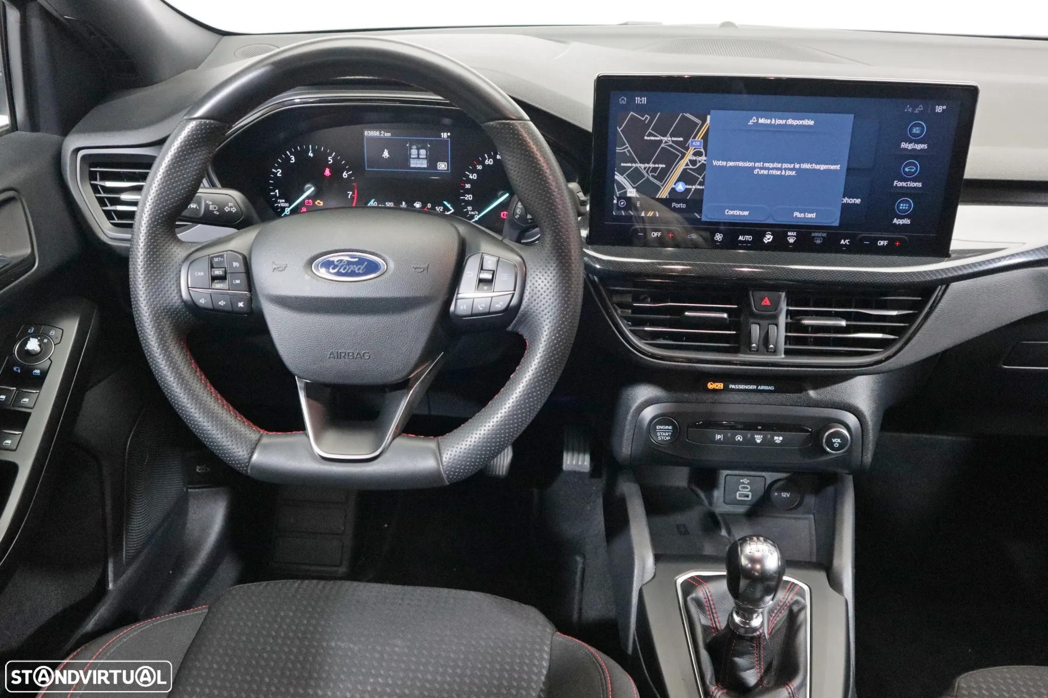Ford Focus 1.0 EcoBoost MHEV ST-Line - 11