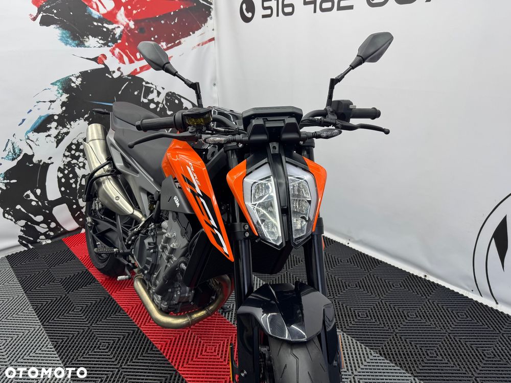KTM Duke - 4