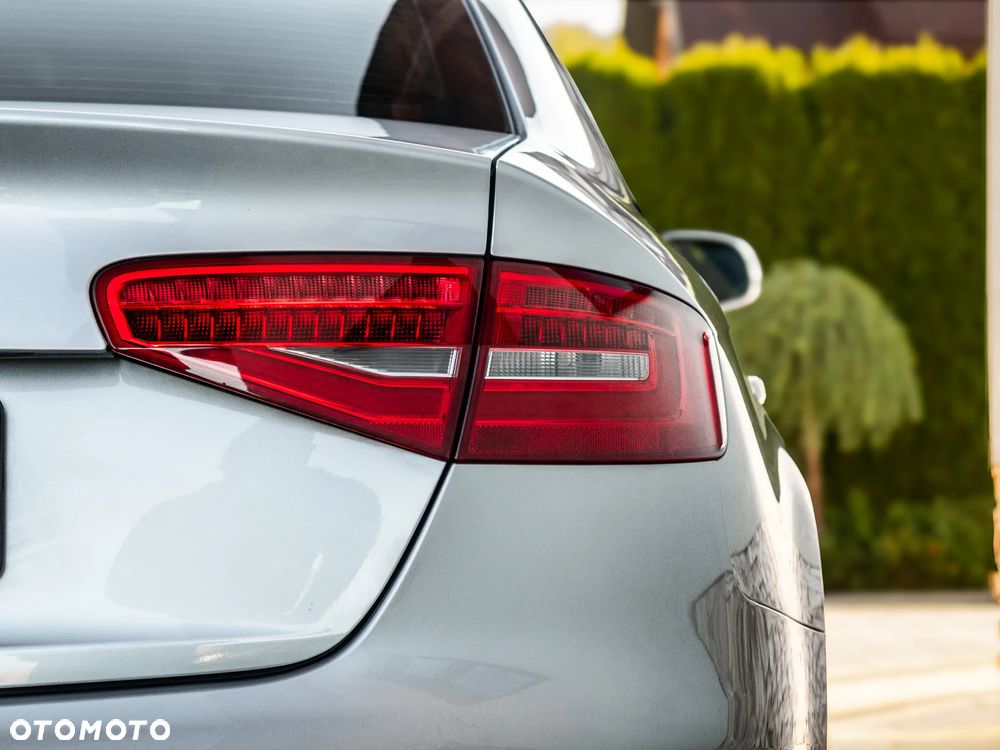 Audi A4 Limousine - 34