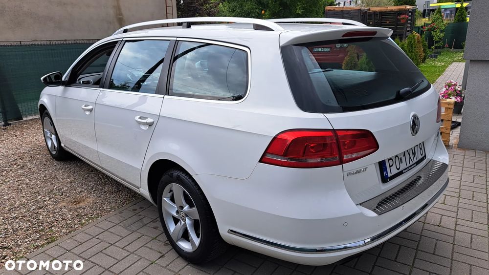 Volkswagen Passat 2.0 TDI BlueMotion Technology Exclusive - 6