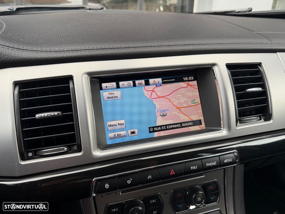 Jaguar XF 2.2 - 21