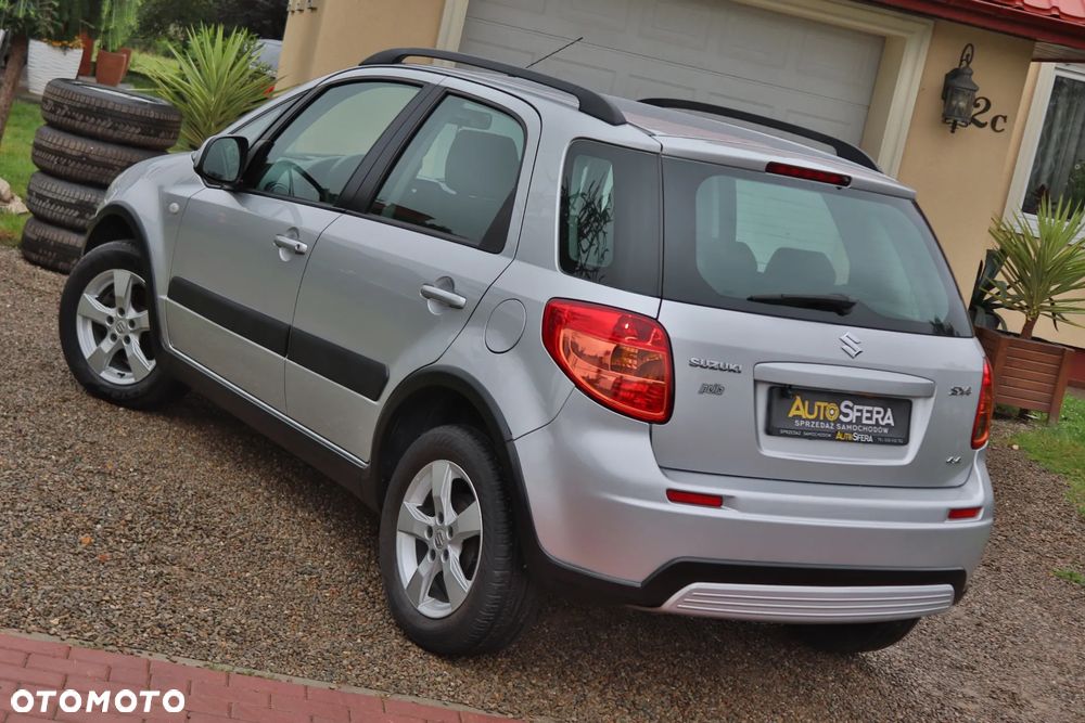 Suzuki SX4 1.6 VVT 4x4 Comfort - 9