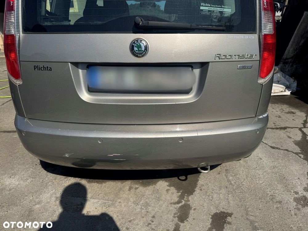 SKODA ROOMSTER I ZDERZAK TYŁ TYLNY LF8A - 2