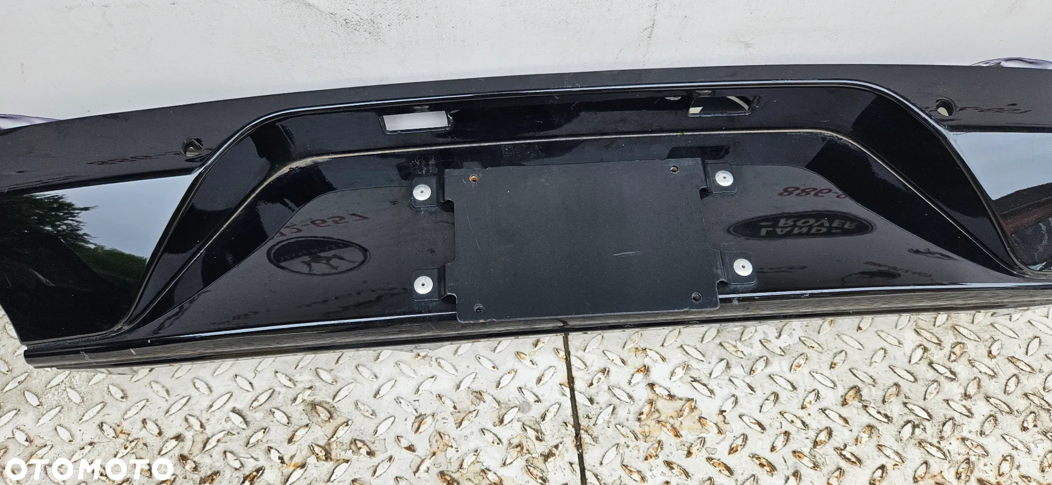 Jaguar XJ 351 LIFT 2015-2019 R-SPORT Dyfuzor zderzaka tylnego Spojler zderzaka tył pod 4x PDC  FW9M-17A894-AA - 8