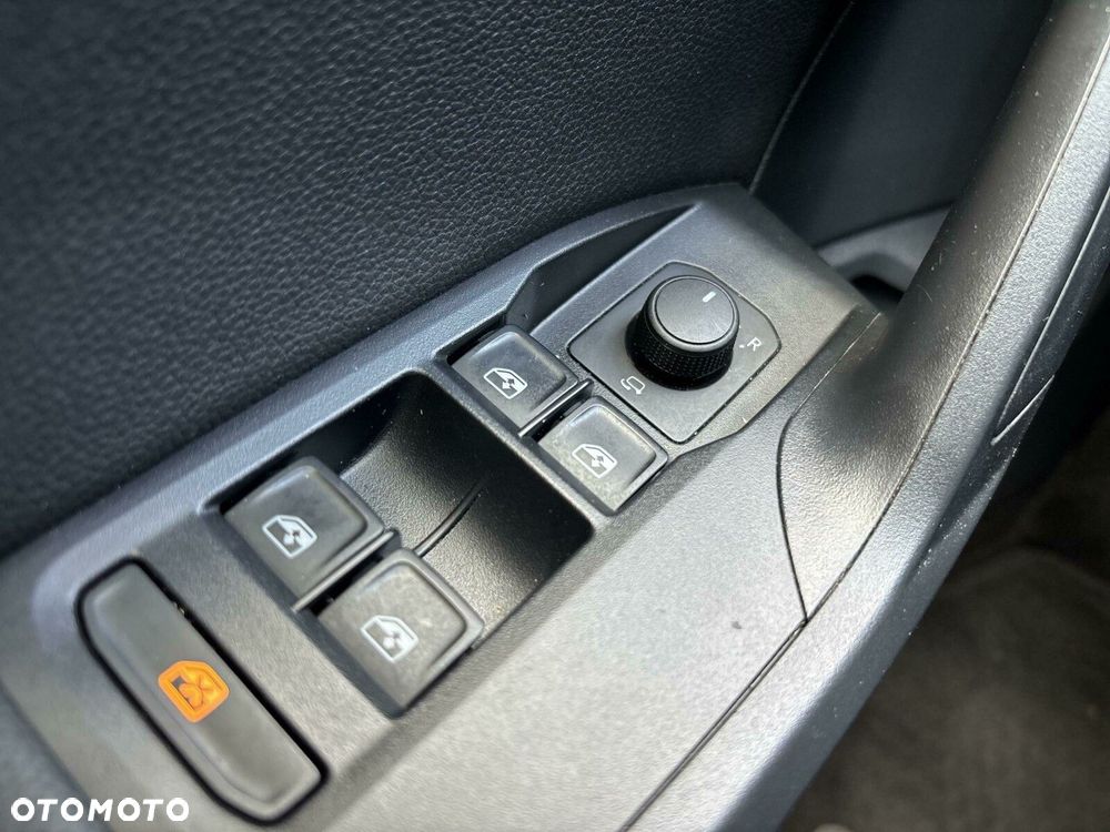 Seat Arona - 32