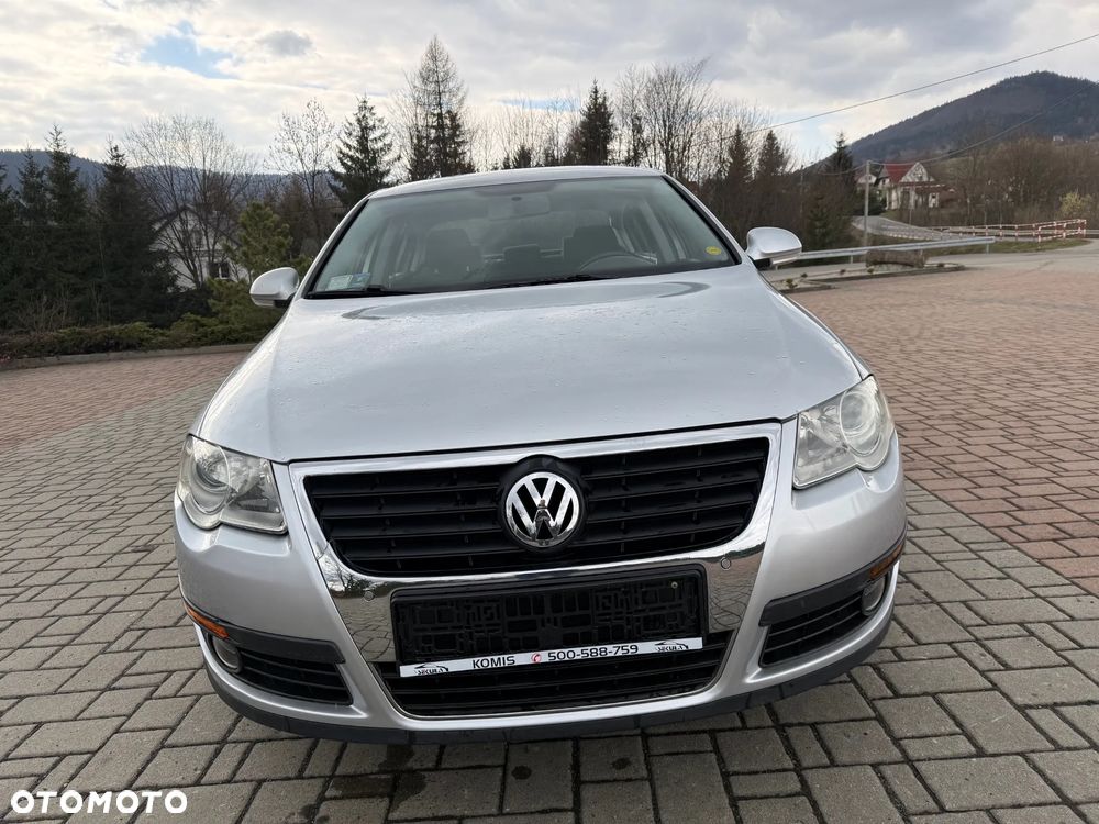 Volkswagen Passat 2.0 TDI DPF Individual - 2