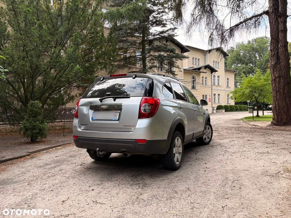 Chevrolet Captiva 2.2 2WD LS - 5