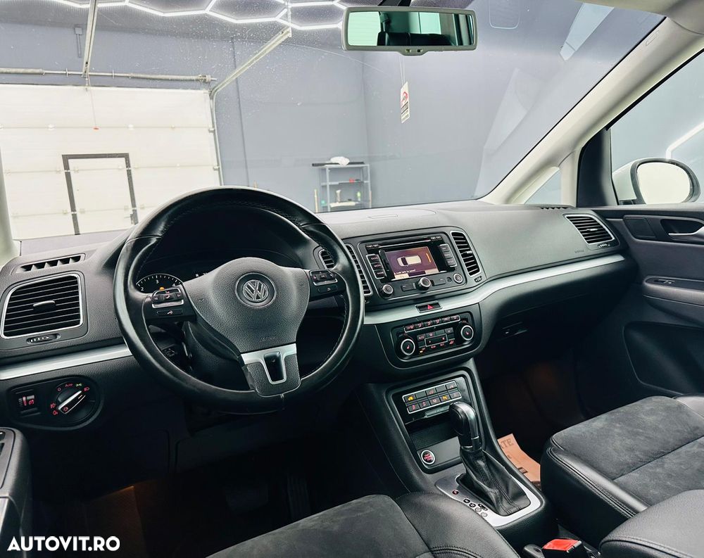 Volkswagen Sharan 2.0 TDI DSG Blue Motion Highline - 25