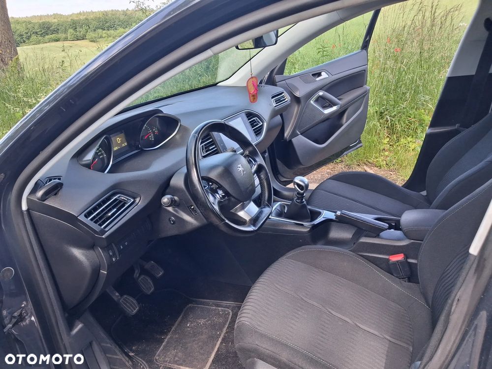 Peugeot 308 BlueHDi 120 Stop & Start Active - 18