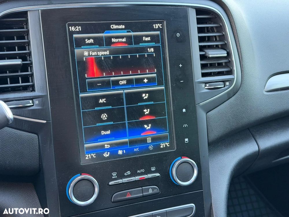 Renault Megane Grandtour TCe 140 GPF INTENS - 41