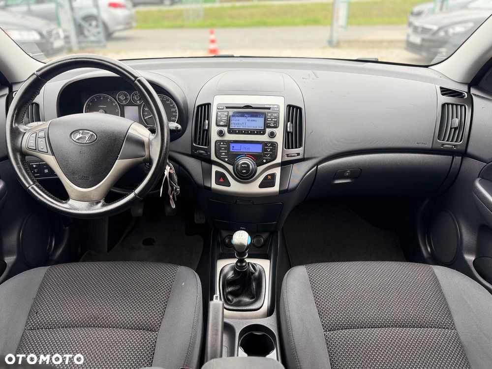 Hyundai i30 i30cw 1.4 Comfort - 28