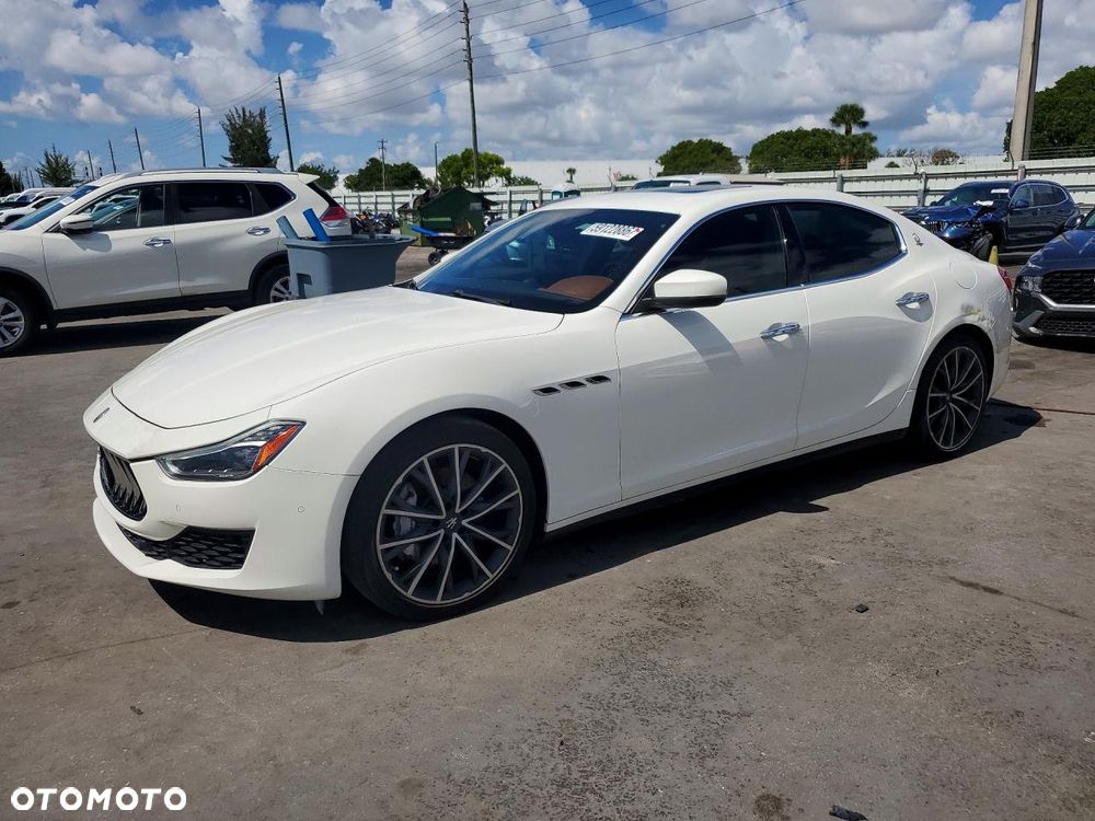 Maserati Ghibli - 1