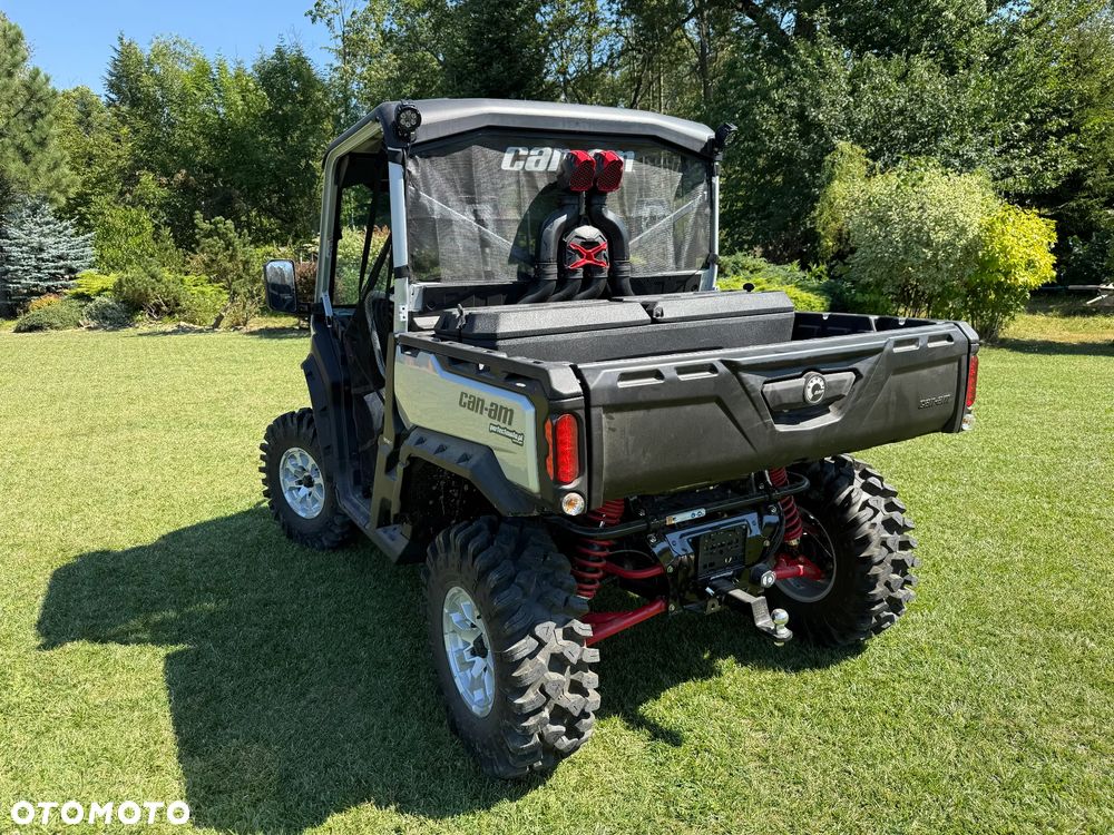 Can-Am Inny - 3