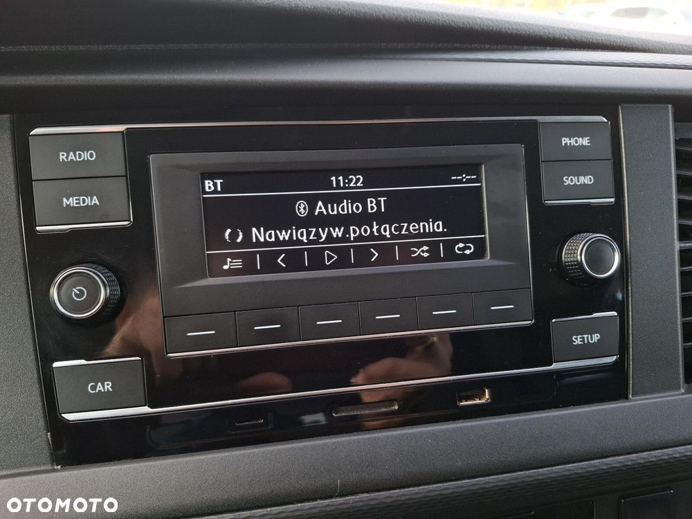 Volkswagen Transporter CARAVELLE 2.0 TDI 110KM - 16