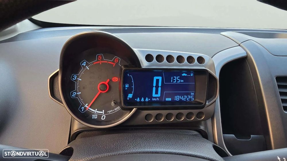 Chevrolet Aveo 1.3 VCDi LTZ - 19