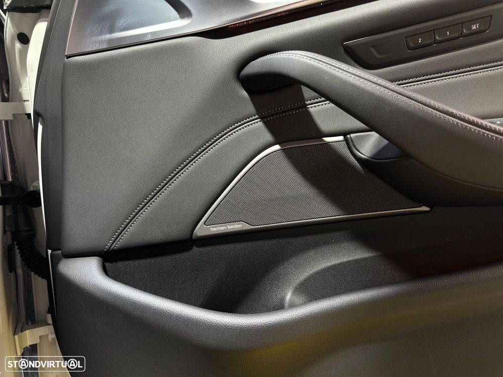 BMW 530 e Pack M - 49