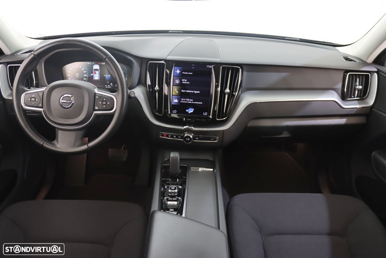 Volvo XC 60 2.0 T6 PHEV R-Design Expression AWD - 5