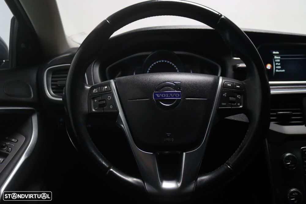 Volvo V40 1.6 D2 R-Design - 18