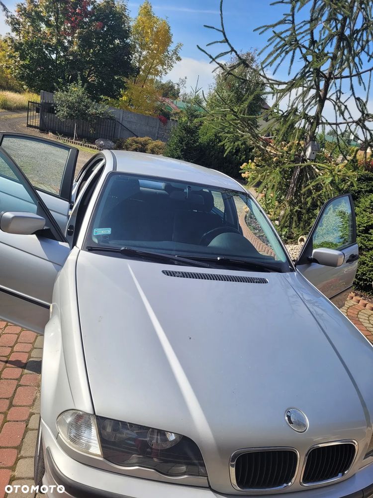 BMW Seria 3 316i - 8