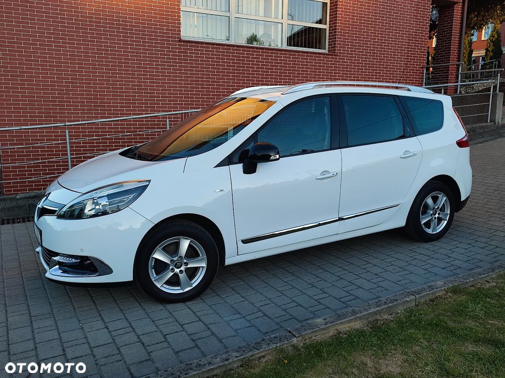 Renault Grand Scenic ENERGY TCe 130 BOSE EDITION - 14