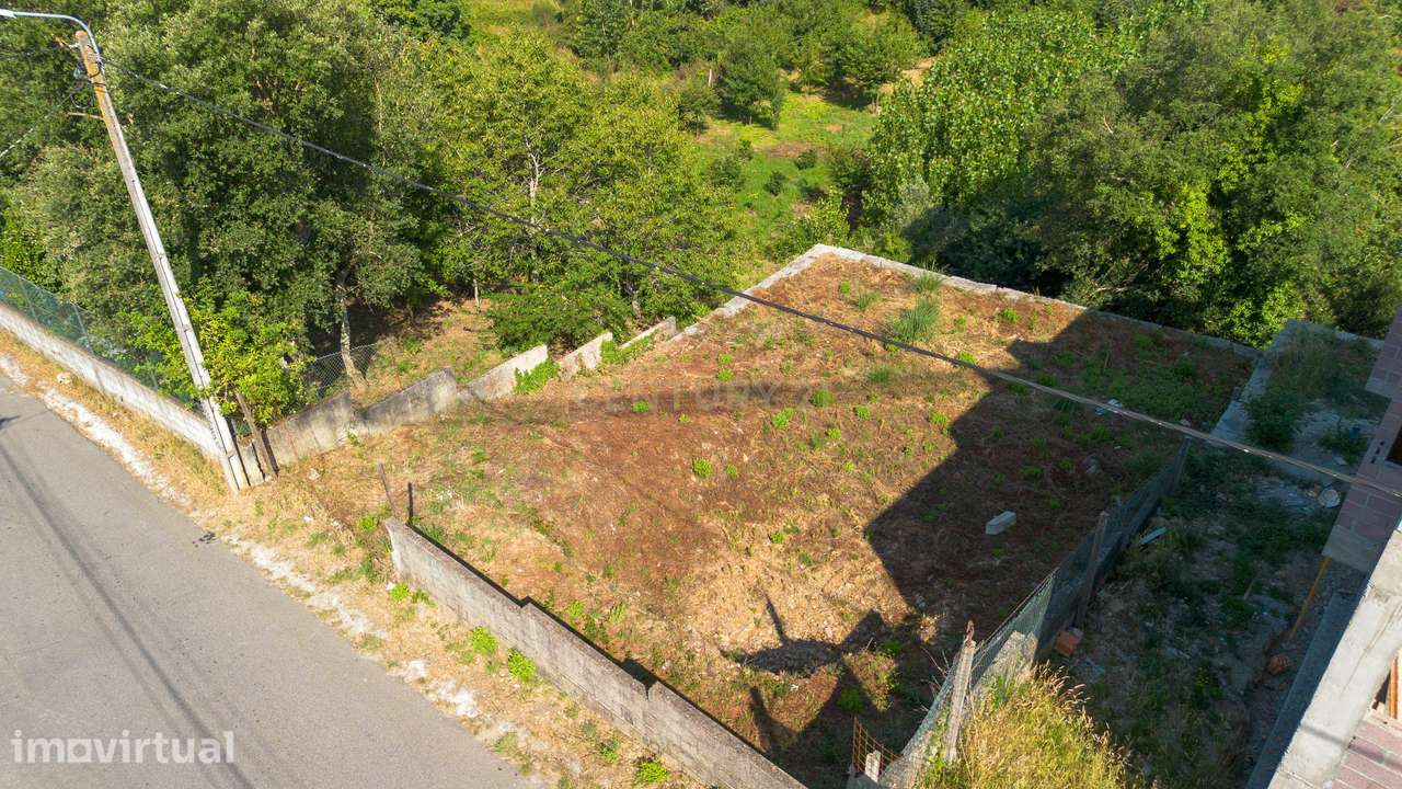 Terreno Urbano para Construção de Moradia de 4 frentes, em São Pedro d - Grande imagem: 4/15