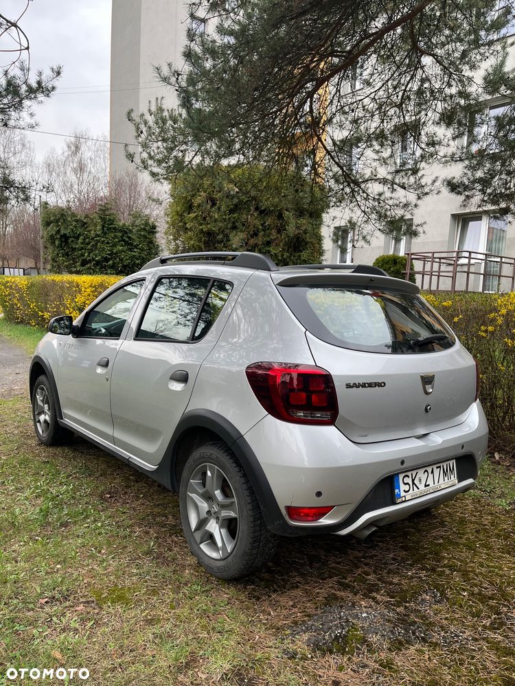 Dacia Sandero - 4