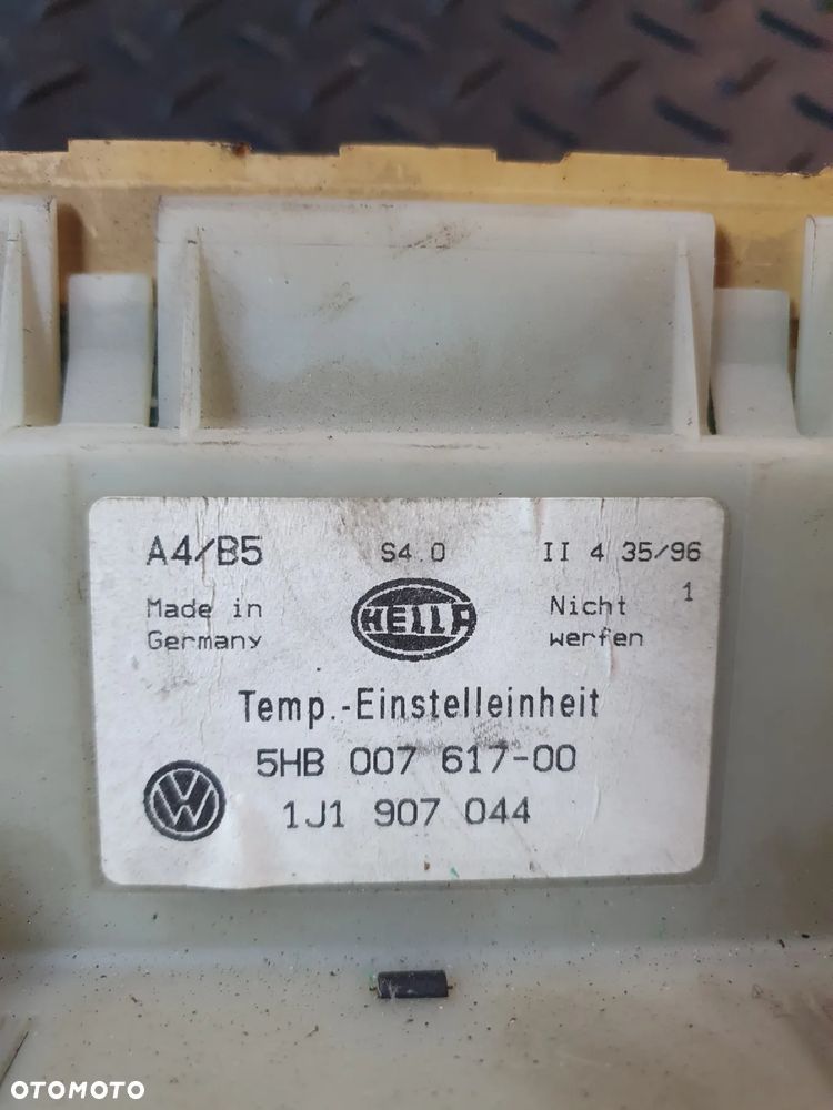 VW PASSAT B5 PANEL STEROWANIA KLIMATYZACJI NAWIEWU CLIMATRONIK 1J1907044 VOLKSWAGEN POSIADAM  2 SZT - 6