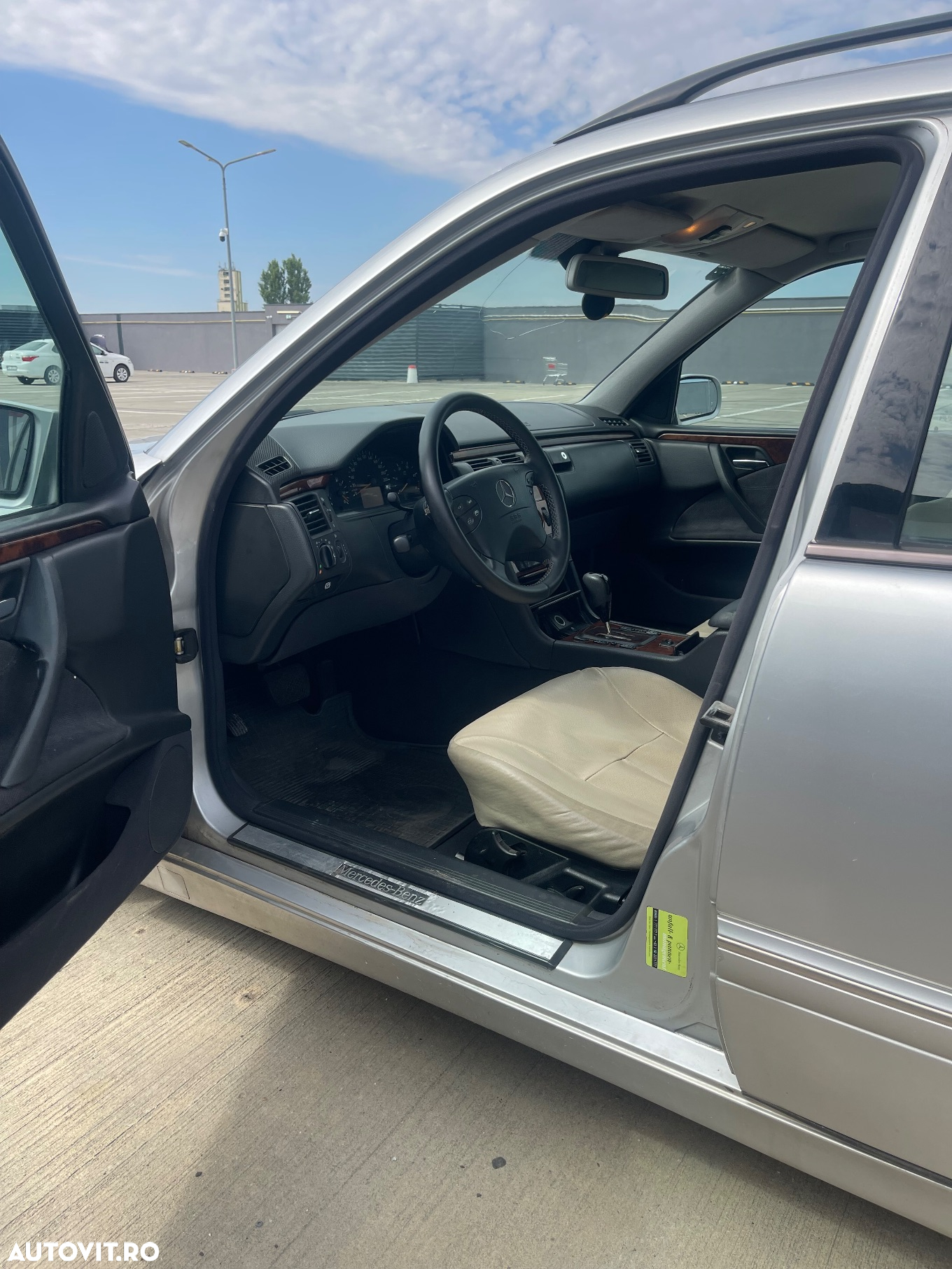 Mercedes-Benz E 220 CDI Estate Aut Elegance - 6